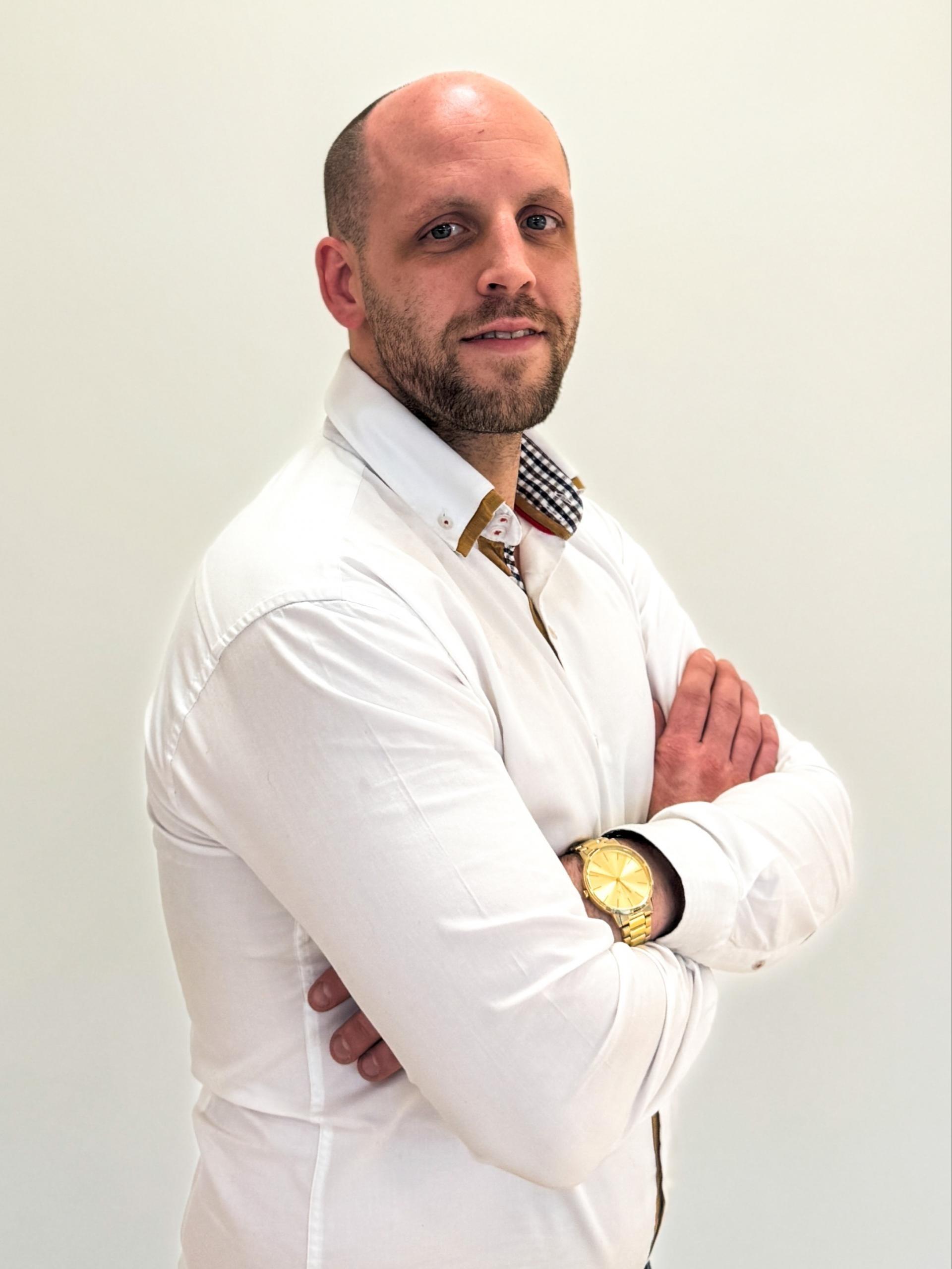 Colleague colleague_image_17670165691153563214.jpg Over ons | AUTOMOTIVE GROUP WAREGEM