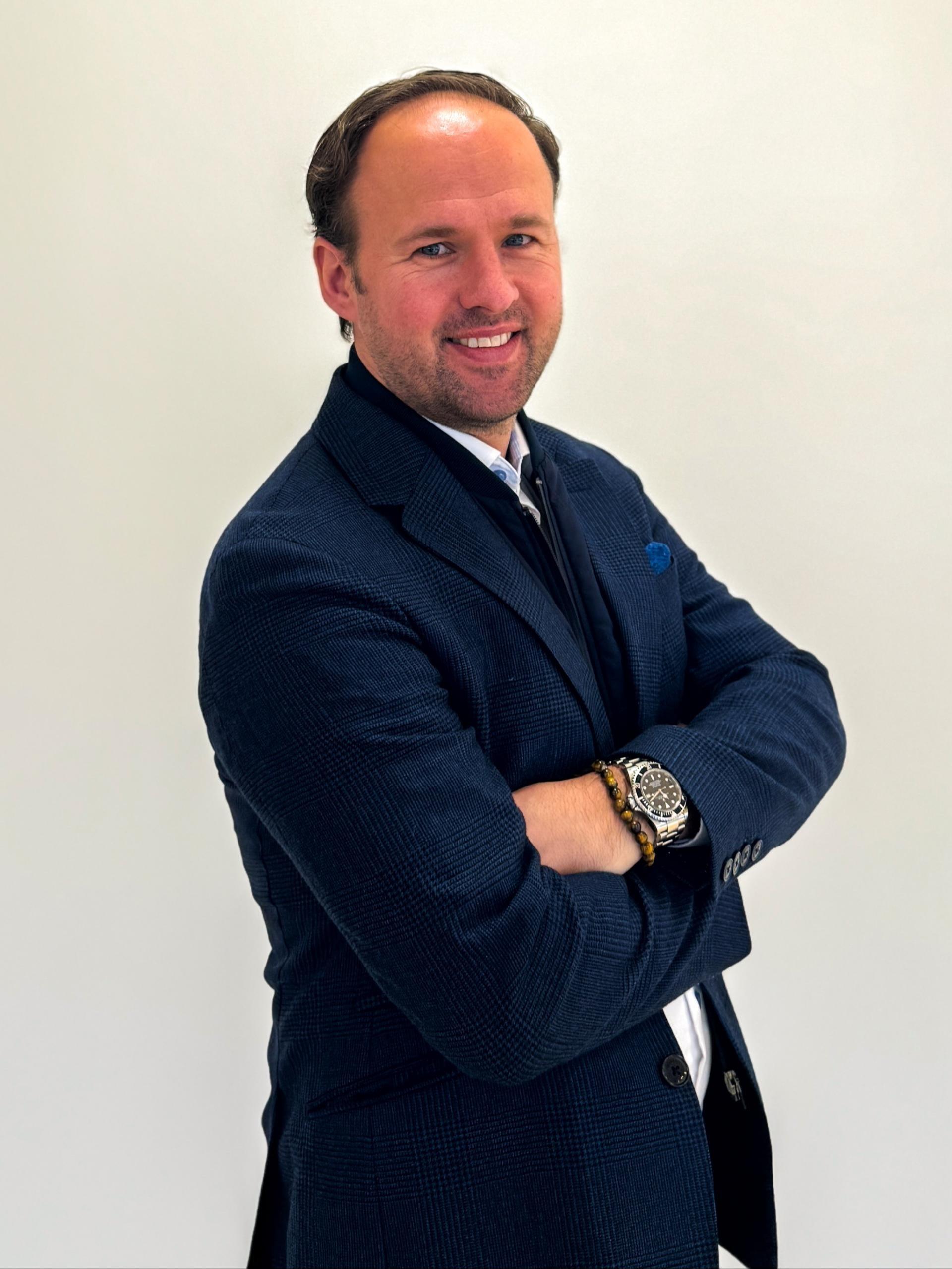 Colleague colleague_image_17670166911356057197.jpg Over ons | AUTOMOTIVE GROUP WAREGEM