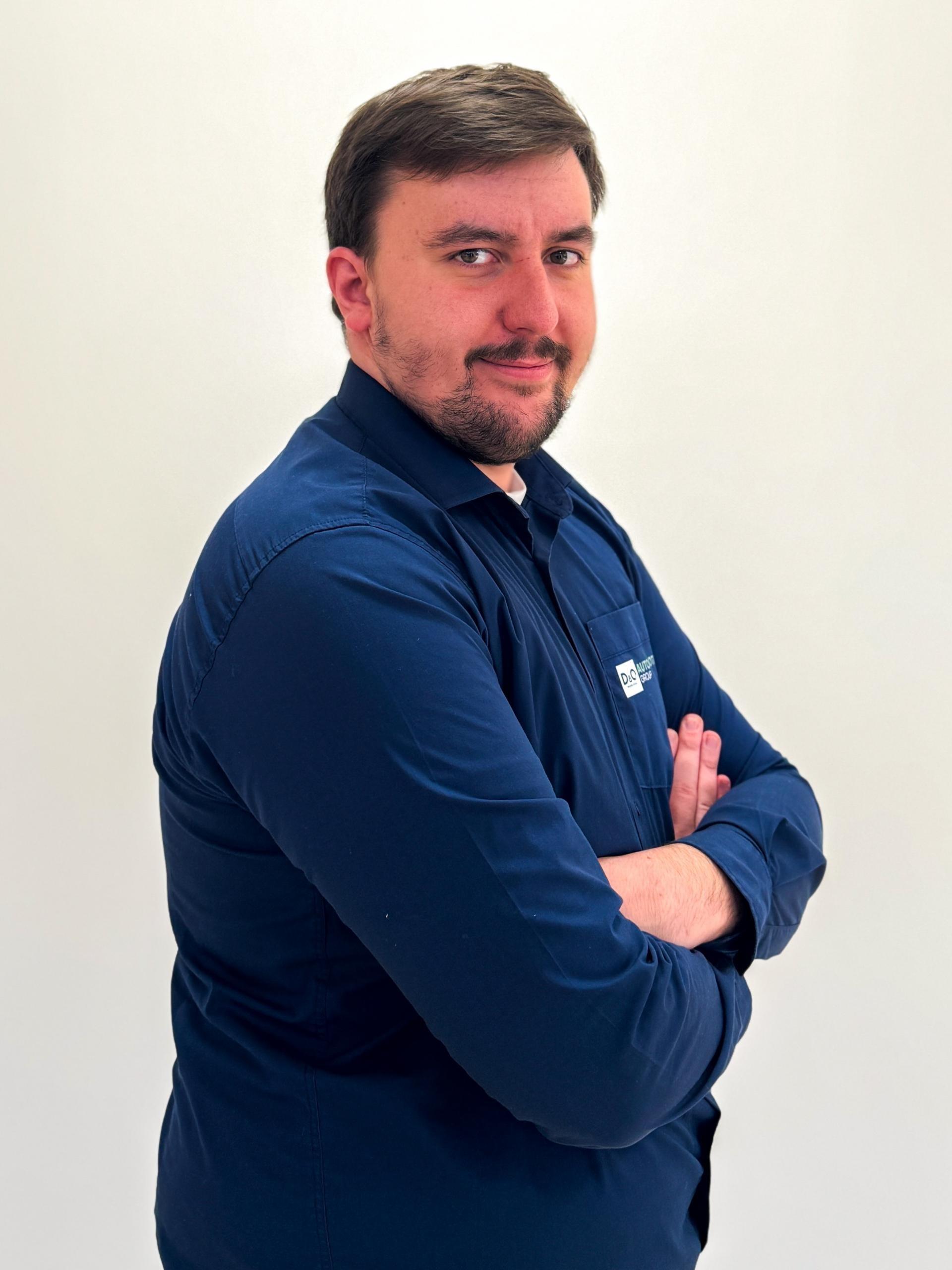 Colleague colleague_image_17670171161981754505.jpg Over ons | AUTOMOTIVE GROUP WAREGEM