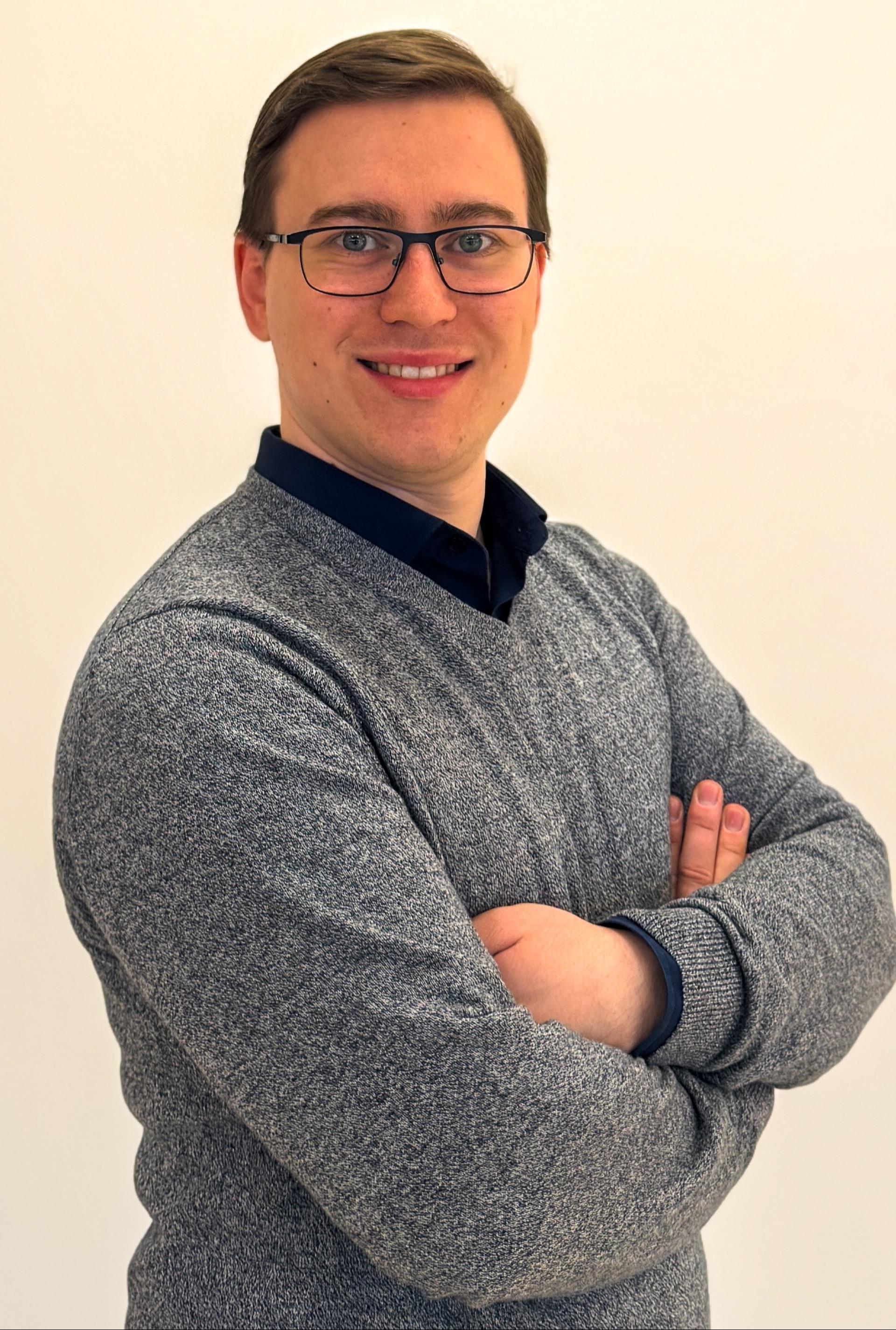 Colleague colleague_image_1767018043240930994.jpg Over ons | AUTOMOTIVE GROUP WAREGEM