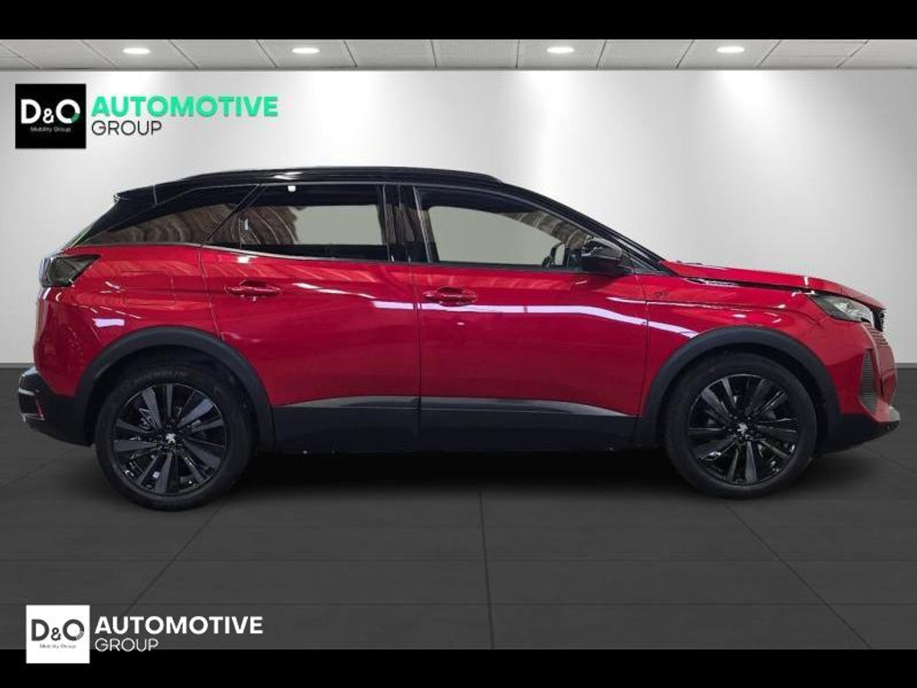 51504052-3.jpg