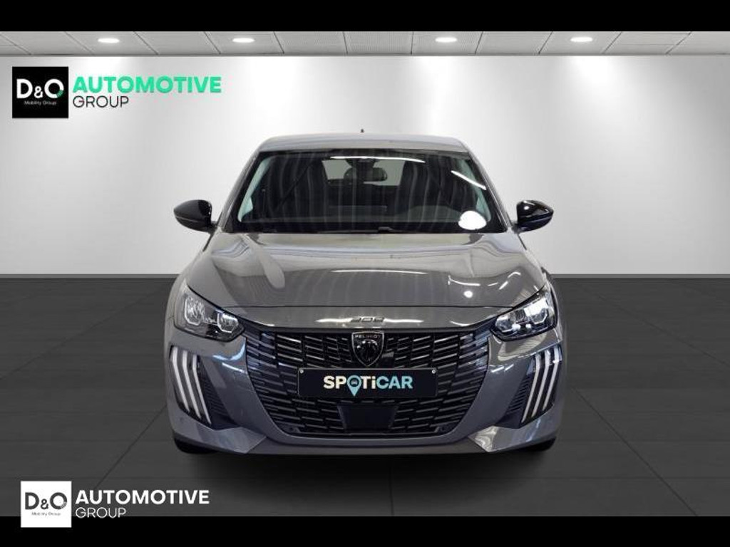 51878454-4.jpg