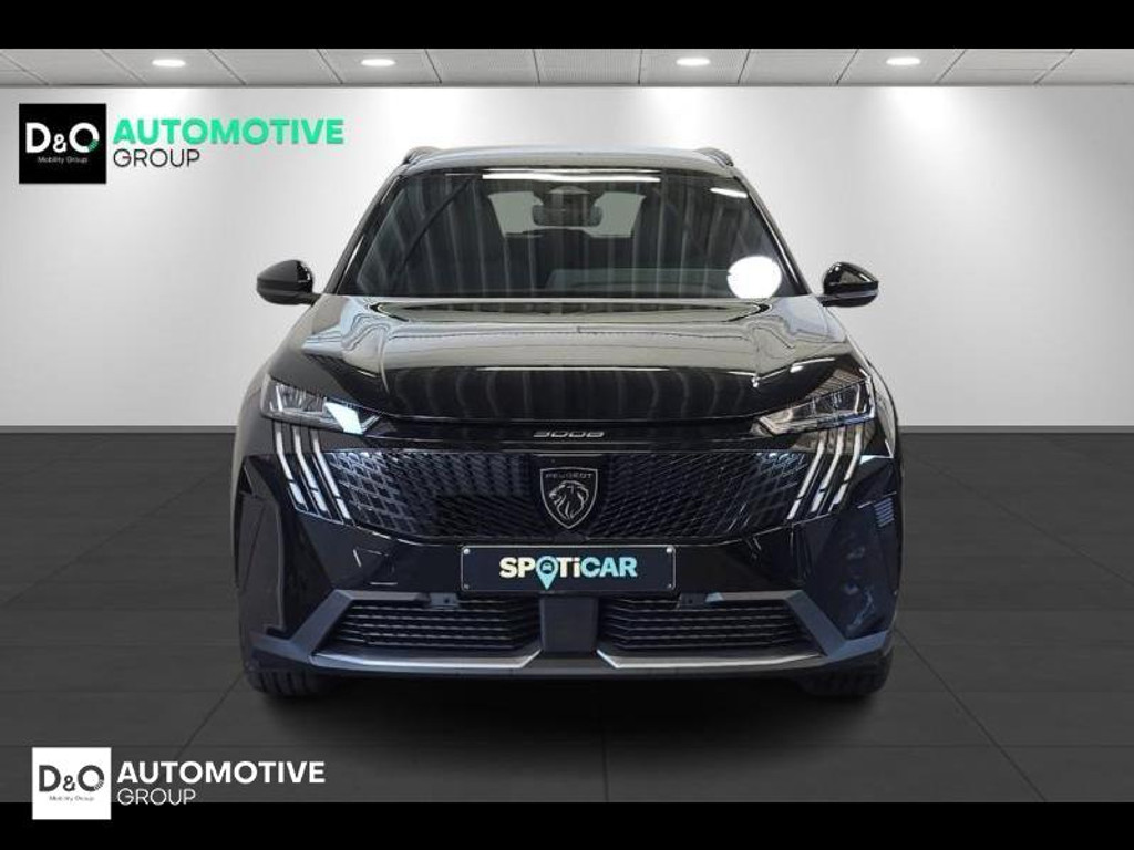 52452139-4.jpg