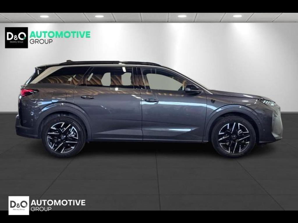 52875663-3.jpg