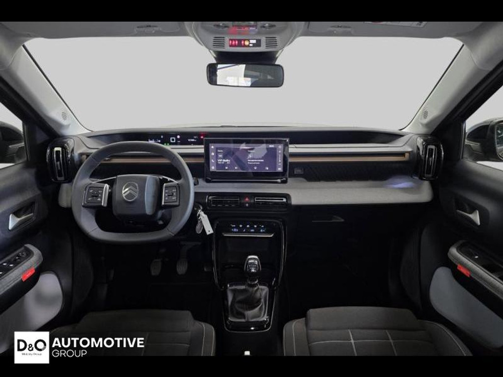 52897451-1.jpg