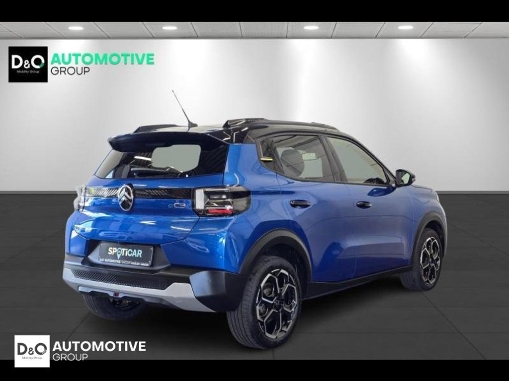 54434762-2.jpg