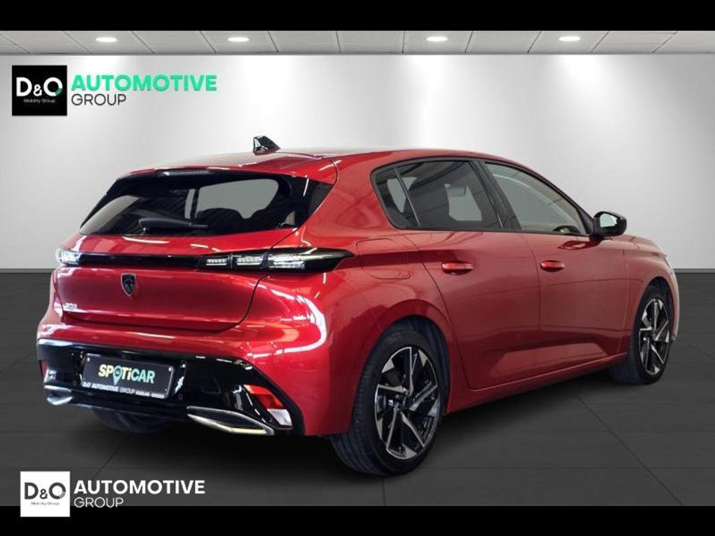 54680011-2.jpg