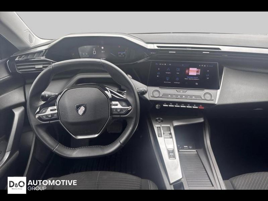 55349439-1.jpg