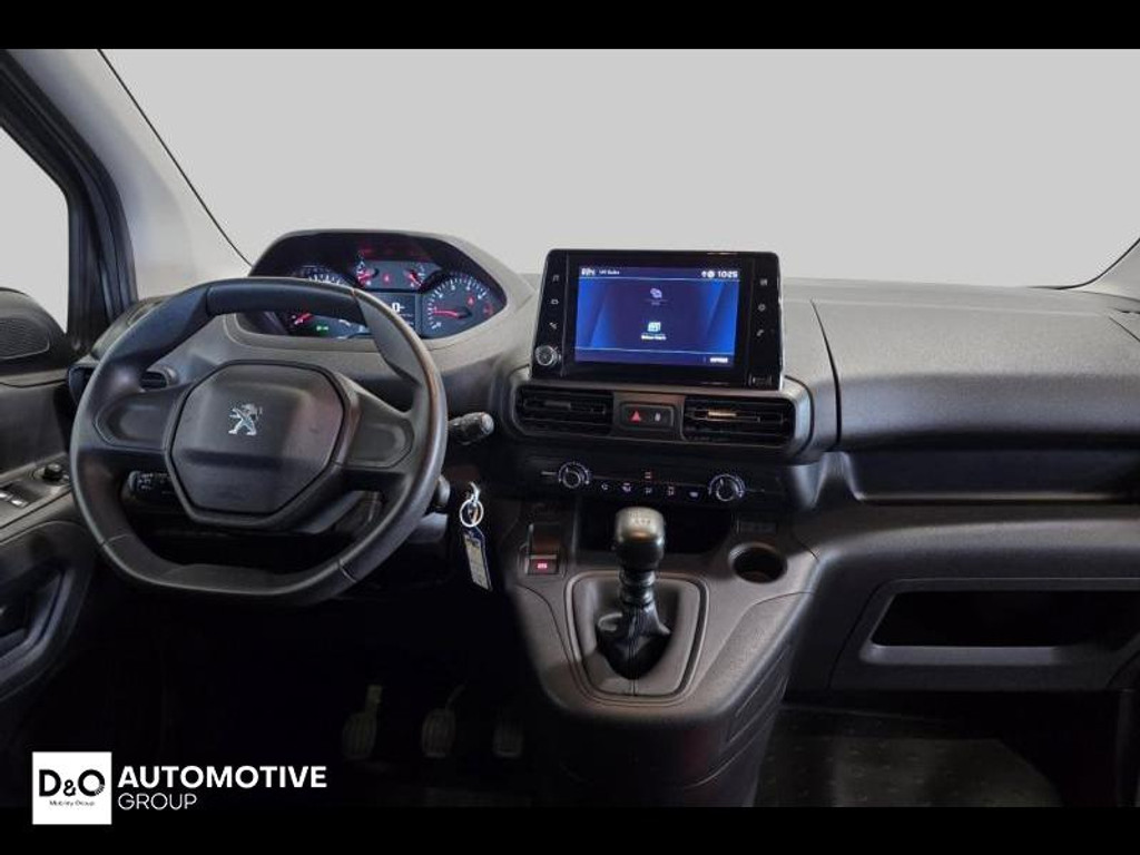 55750570-1.jpg