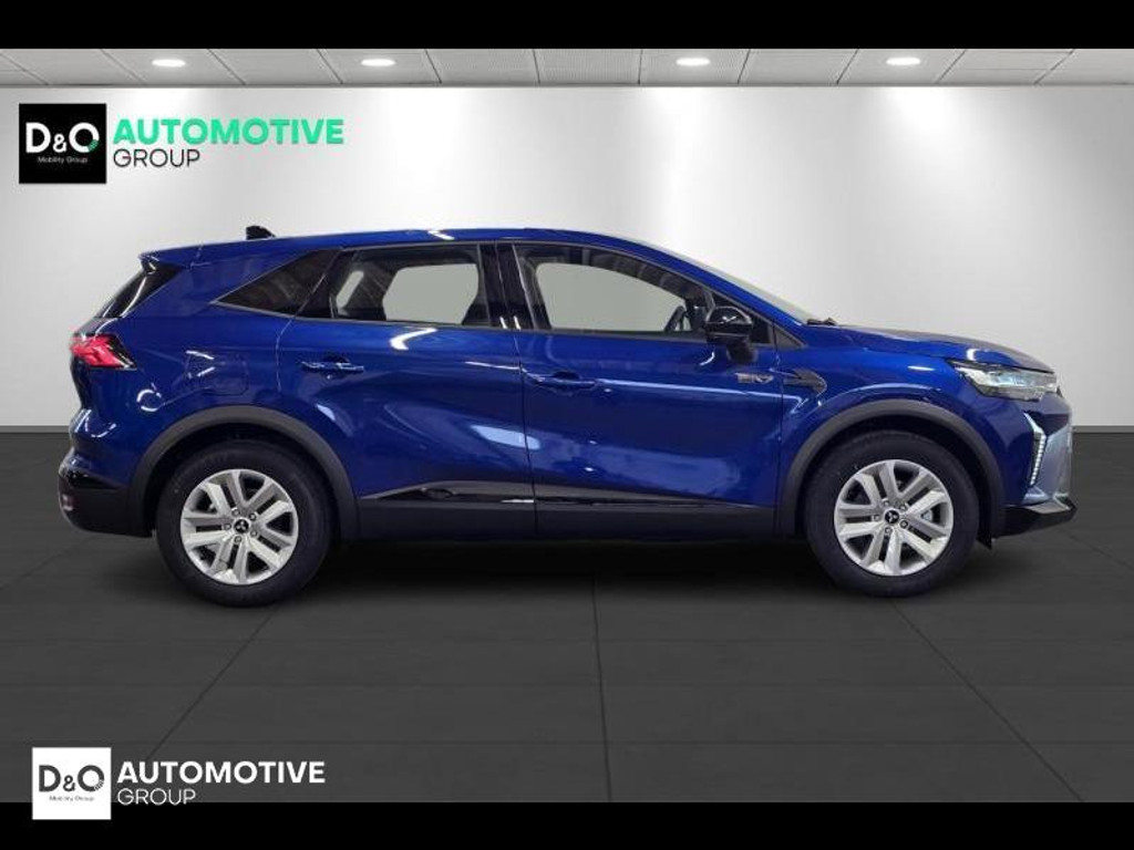 56156364-3.jpg