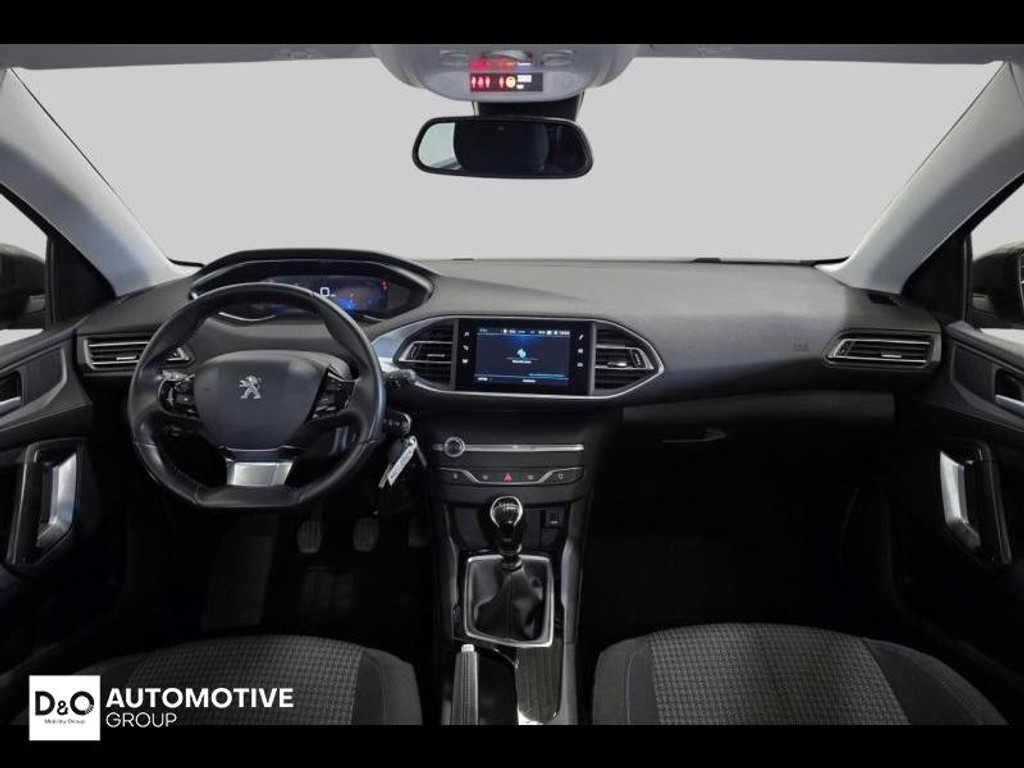 56168754-1.jpg