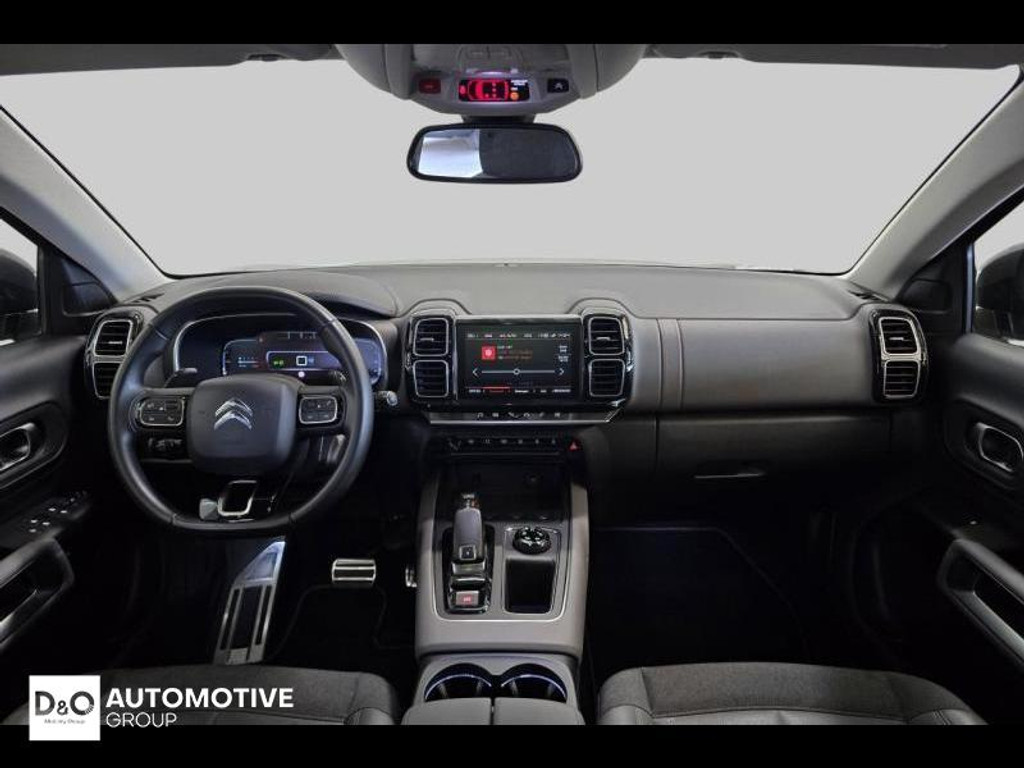 56241231-1.jpg