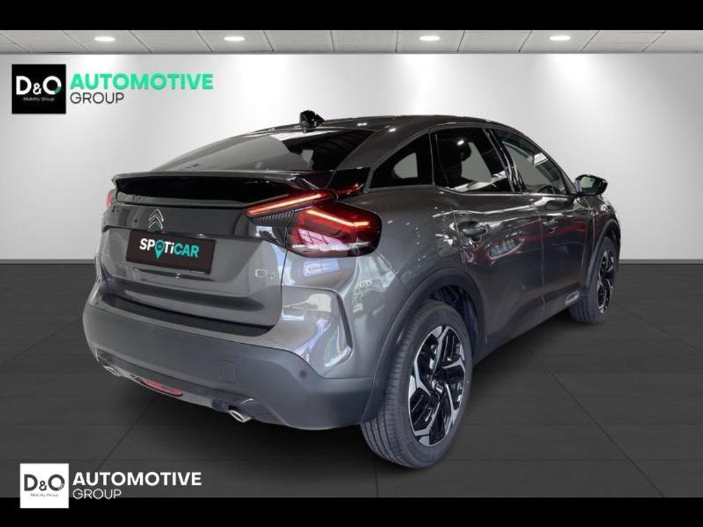 56336758-2.jpg