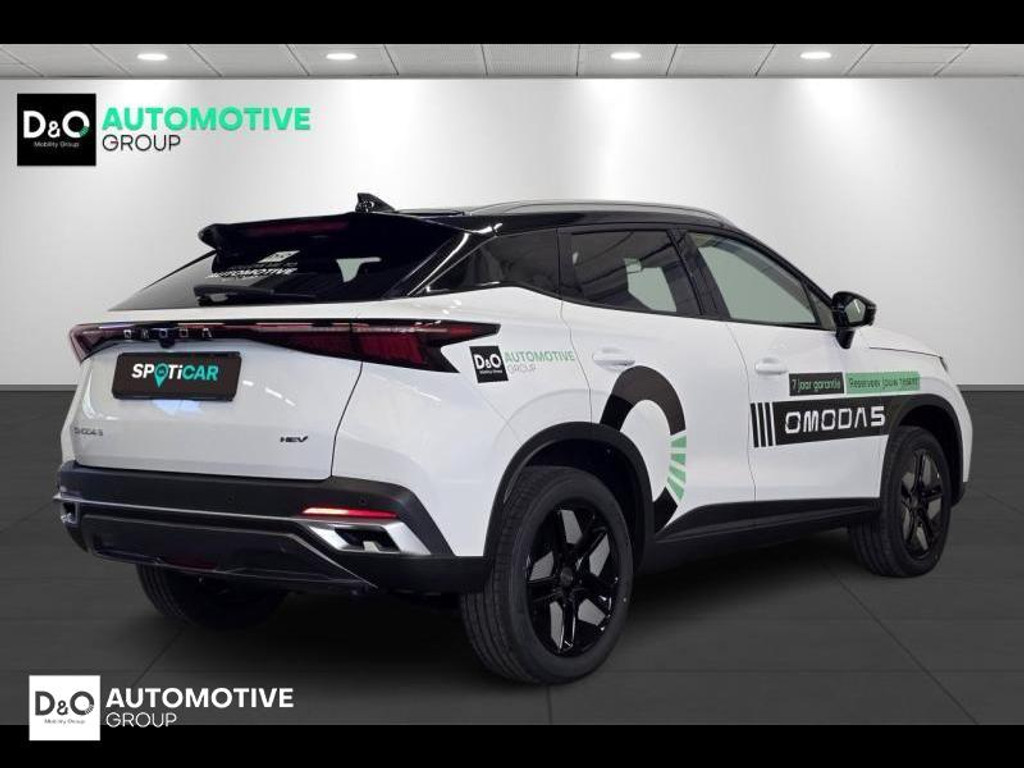 56468116-2.jpg
