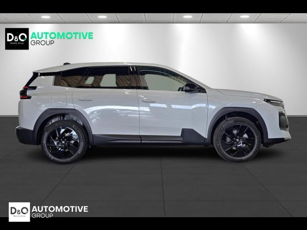 56481686-3.jpg