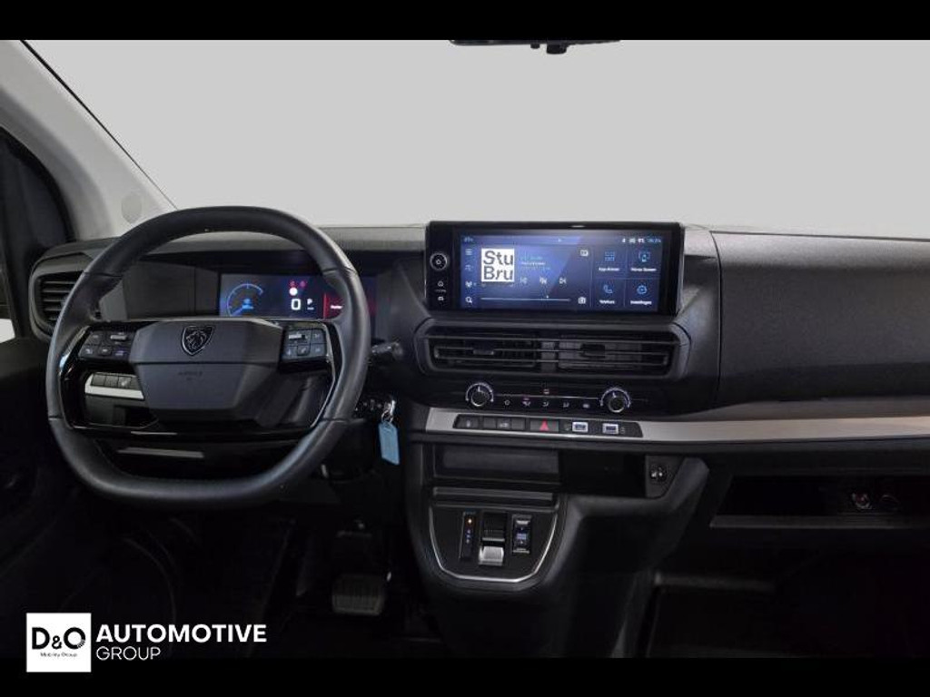 56589238-1.jpg