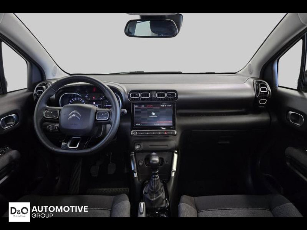 56638336-1.jpg