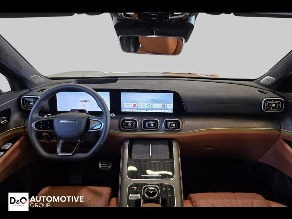 56723438-1.jpg