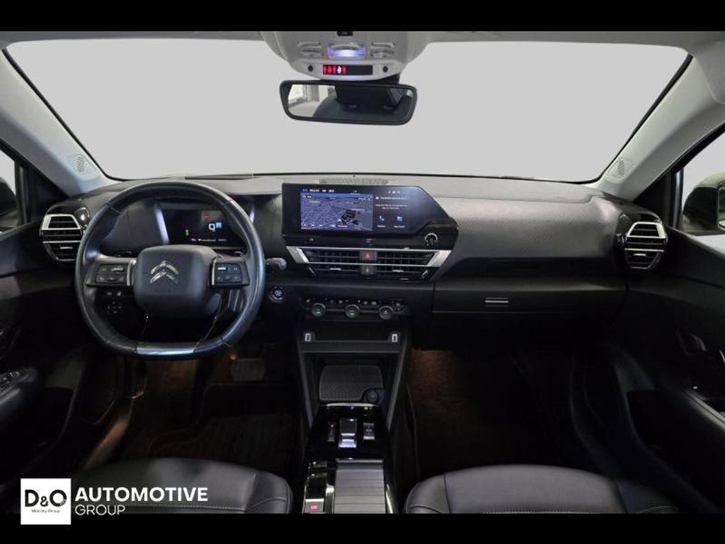 56741928-1.jpg