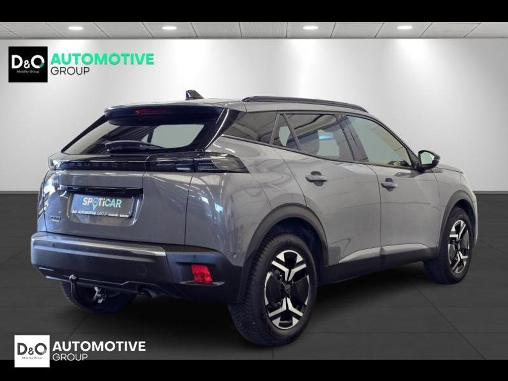 56967245-2.jpg