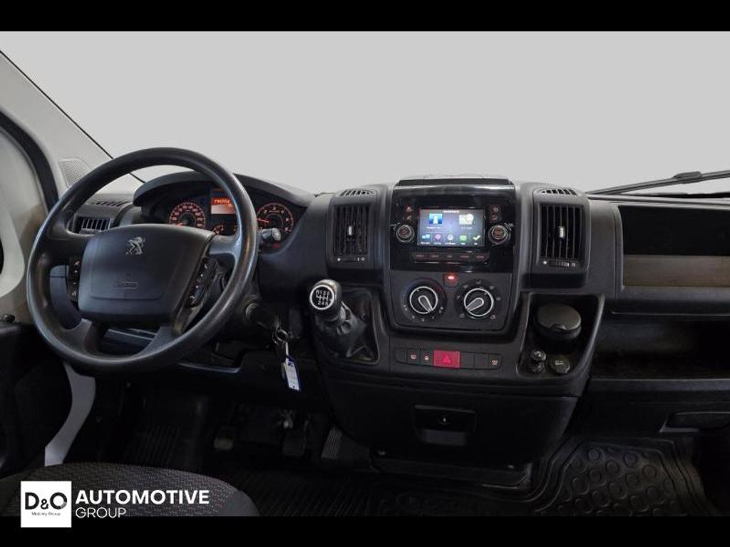 57276349-1.jpg