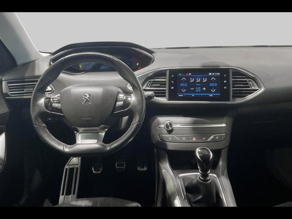 57416151-1.jpg