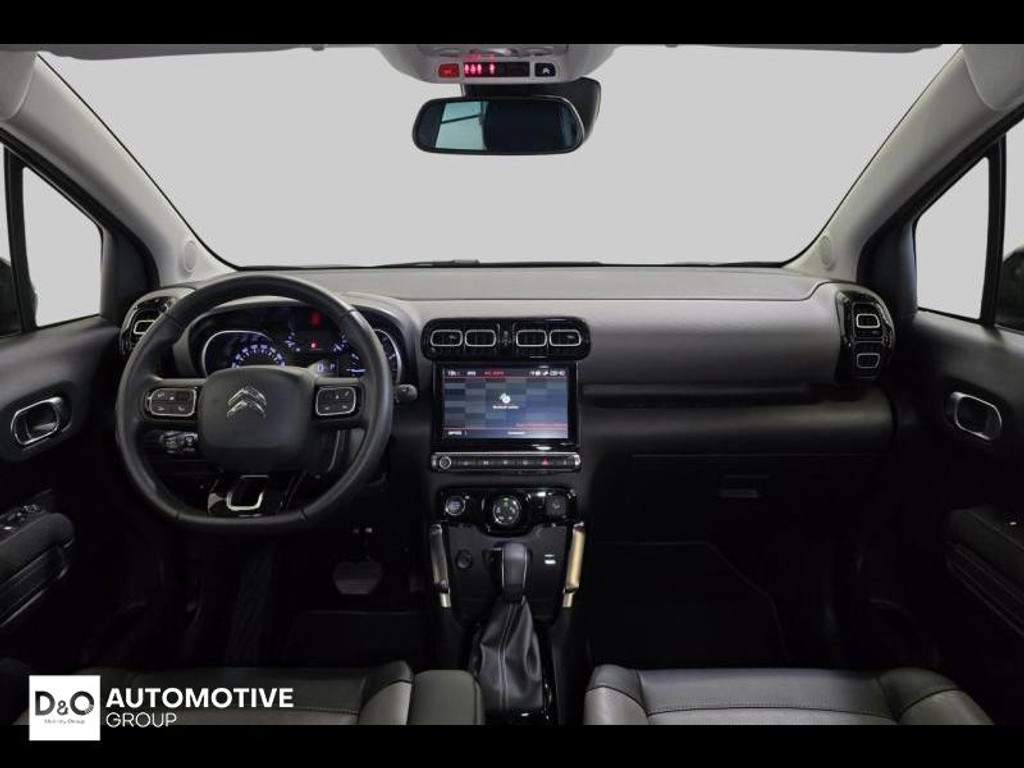 57435406-1.jpg