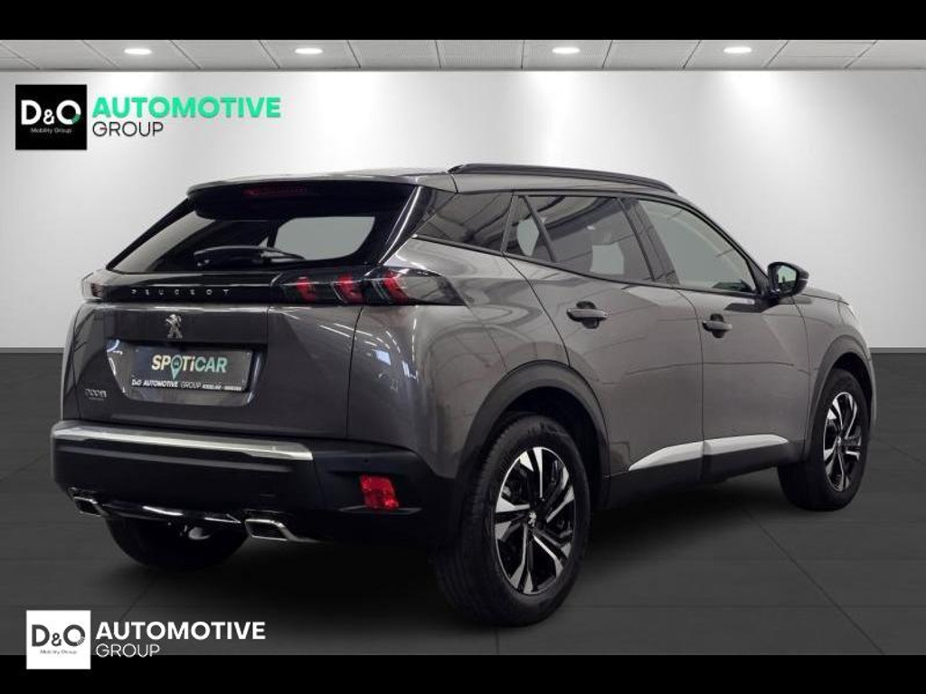 57507821-2.jpg